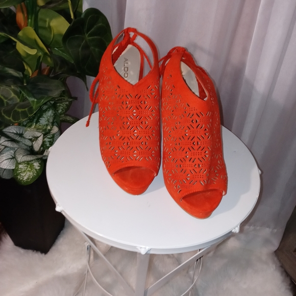 Orange Aldo Women's Heels - Picture 4 of 5